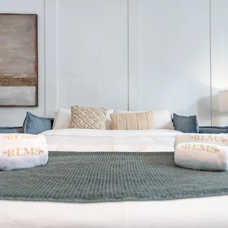 Apartment Chic Quiet Near The Center By Rems Malaga
